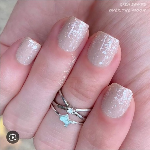 *Retired* Color Street: Over the Moon | White Glitter-Dipped Overlay Sparkle - Picture 7 of 11